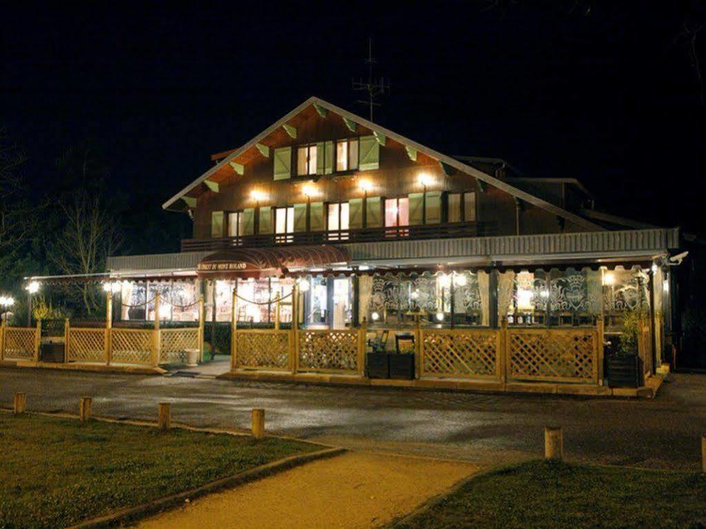 Logis Hotel Restaurant Le Chalet Du Mont Roland Sampans Bagian luar foto